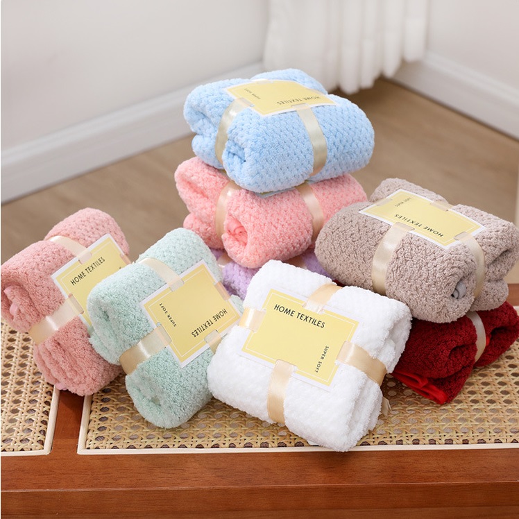 Волнистое полотенце с лентами фиолетовое Tidy, 35х75см